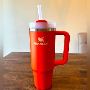 Stanley Tigerlily 30 OZ Quencher